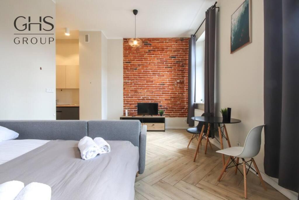 Piekny Apartament W Zabytkowej Kamienicy Krakau Buitenkant foto